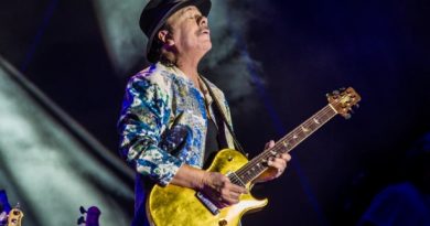 Santana sufrió desmayo en pleno concierto; se recupera de descompensación Santana sufrió desmayo en pleno concierto; se recupera de descompensación