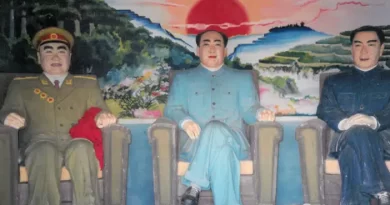 Comunismo: En la China de Mao se vigilaba hasta el hablar dormido Comunismo: En la China de Mao se vigilaba hasta el hablar dormido
