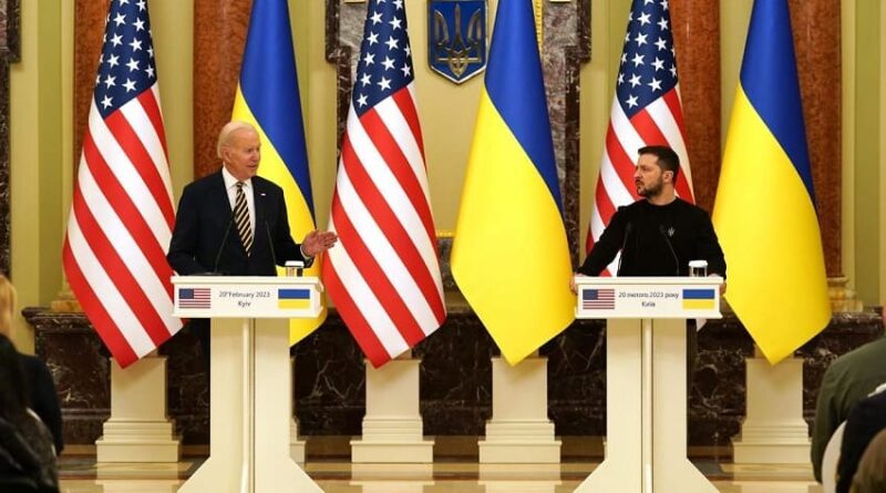 Pérdida de soberanía y malversación de fondos militares complican la situación de Kiev