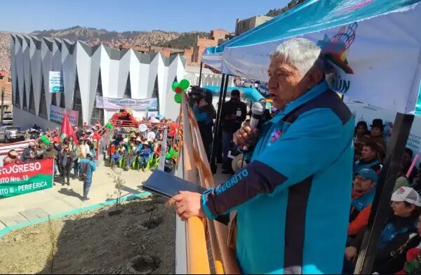 Barrio de Mil Colores 3 de Mayo es entregado con alegría del vecindario