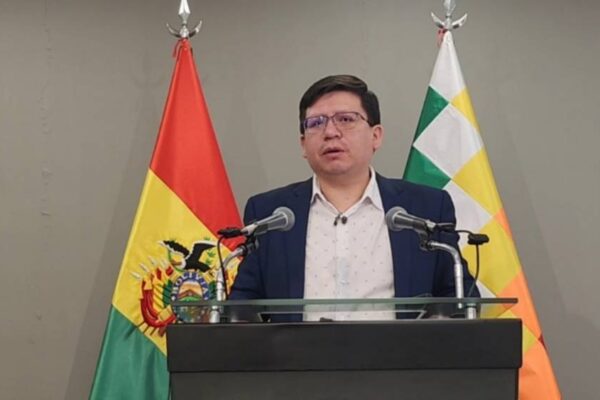 Gobierno aprueba otro decreto de financiamiento para empresas públicas