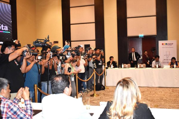 TSE analizará pedido de ANP para no multar a 4 medios por difundir columnas de opinión
