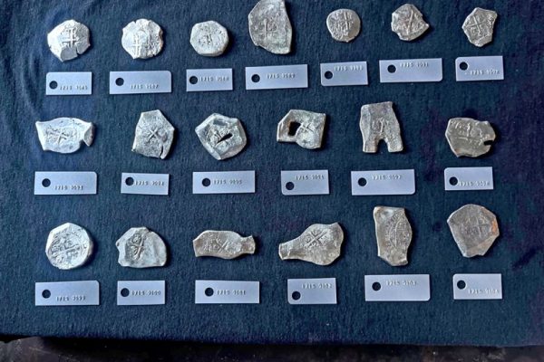 Tesoro hallado en Florida tiene monedas de oro y plata bolivianas