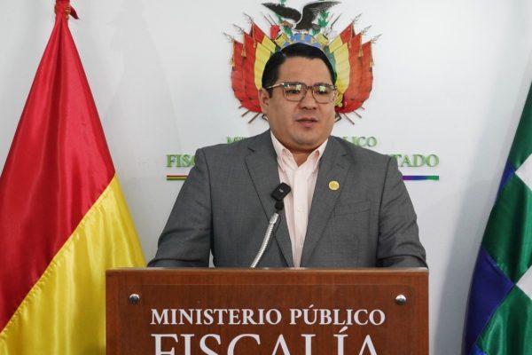 Fiscalía remite al Legislativo denuncia contra magistrados autoprorrogados para juicio de responsabilidades