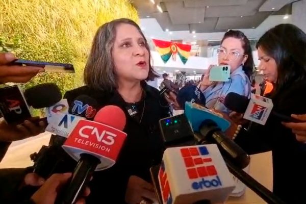 Vocal del TSE presenta proyecto de ley para llevar sede del Órgano Electoral a Oruro